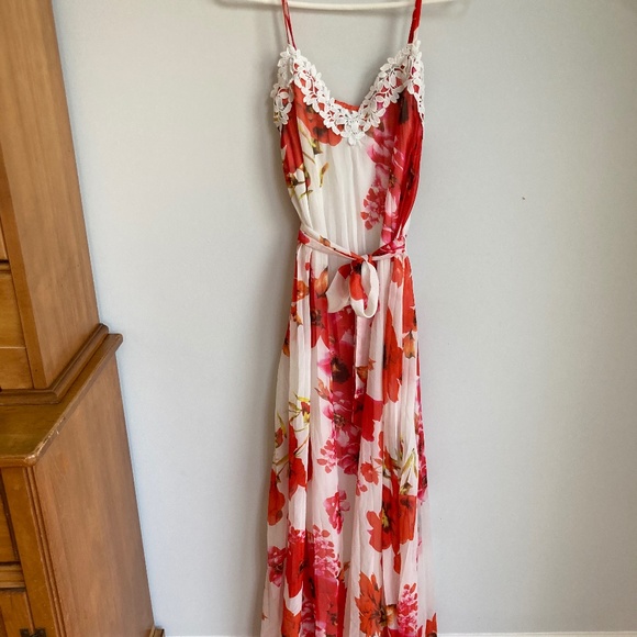 Flower Long Flowy Sundress - Picture 1 of 3